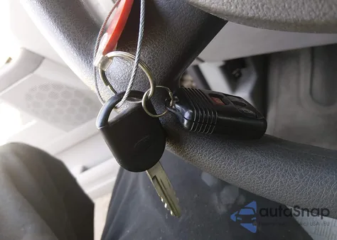 2006 Ford Freestar Se z USA, uszkodzony, nr VIN 2FMZA51626BA38367